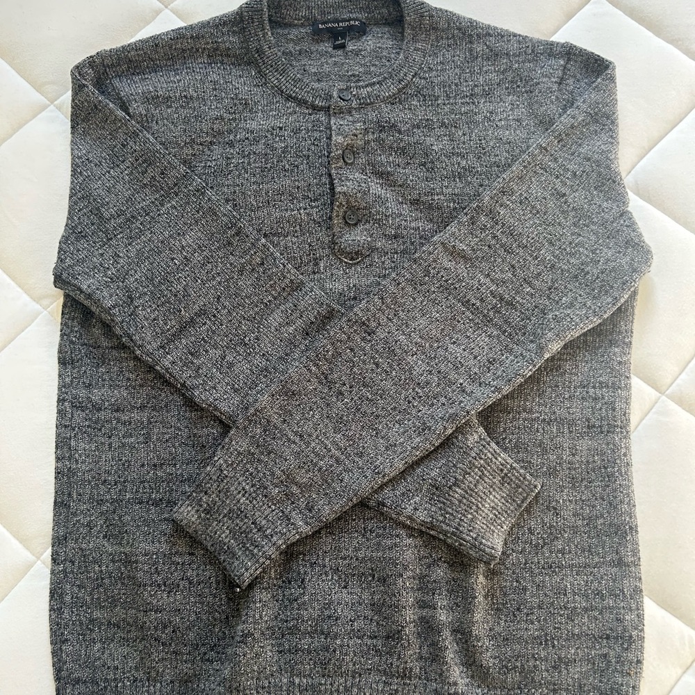 Banana Republic Men's Charcoal Crewneck Sweater